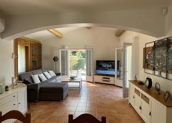 Casa de Férias L'olivier D'alana - Entre Cevennes Et Mediterranee *